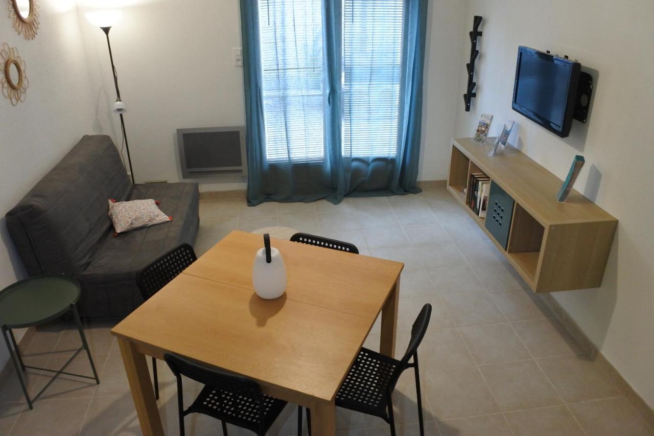 1407 - Proche Tour Luma Holiday home *